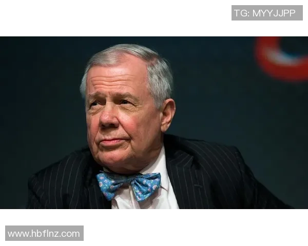 足球明星吉姆的精彩瞬间与独特魅力全景展示