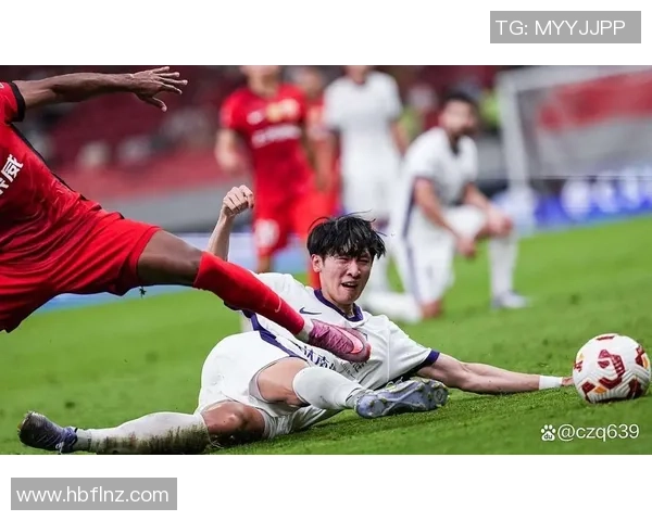 足球明星扇耳光事件引发热议背后真相揭秘与公众反应分析