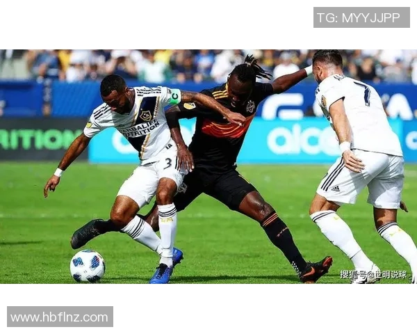 足球明星挑战美式足球精彩瞬间视频集锦你绝对不容错过