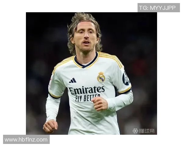 足球明星的恐怖瞬间盘点揭示他们场上的惊人表现与心理挑战 足球明星的恐怖瞬间盘点揭示他们场上的惊人表现与心理挑战