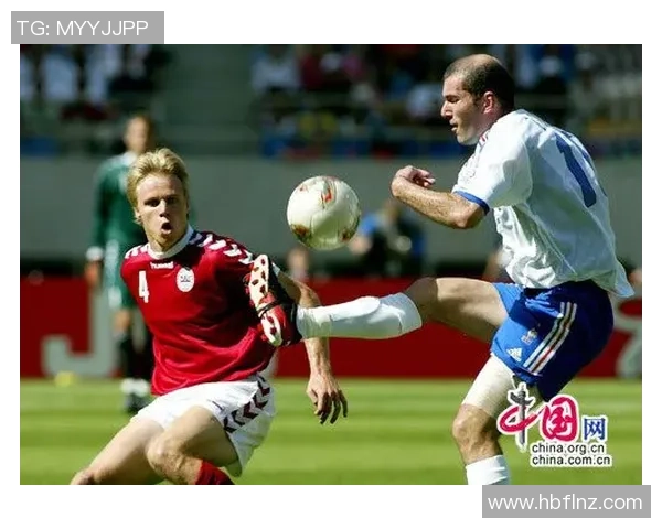 足球明星碧涵精彩瞬间图片欣赏展现其场上风采与个人魅力