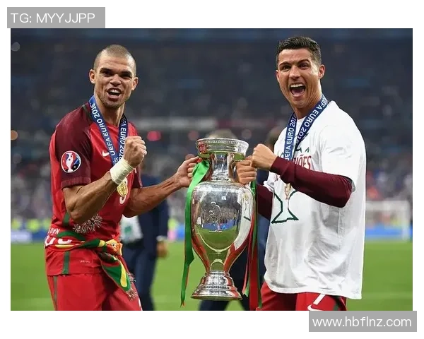 足球明星纳尔多的传奇之路与他对足球的热爱与奉献